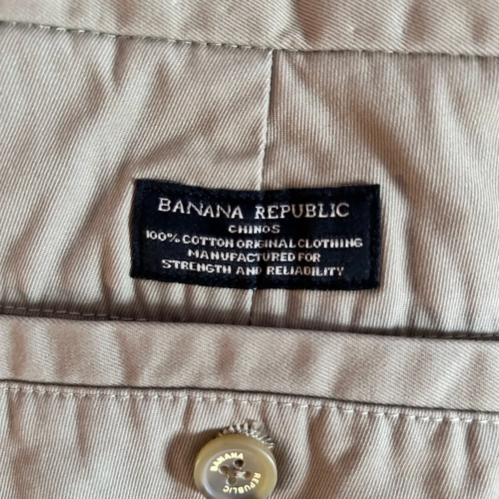 Men's Banana Republic Emerson Tan Chinos Size 32 x 34
